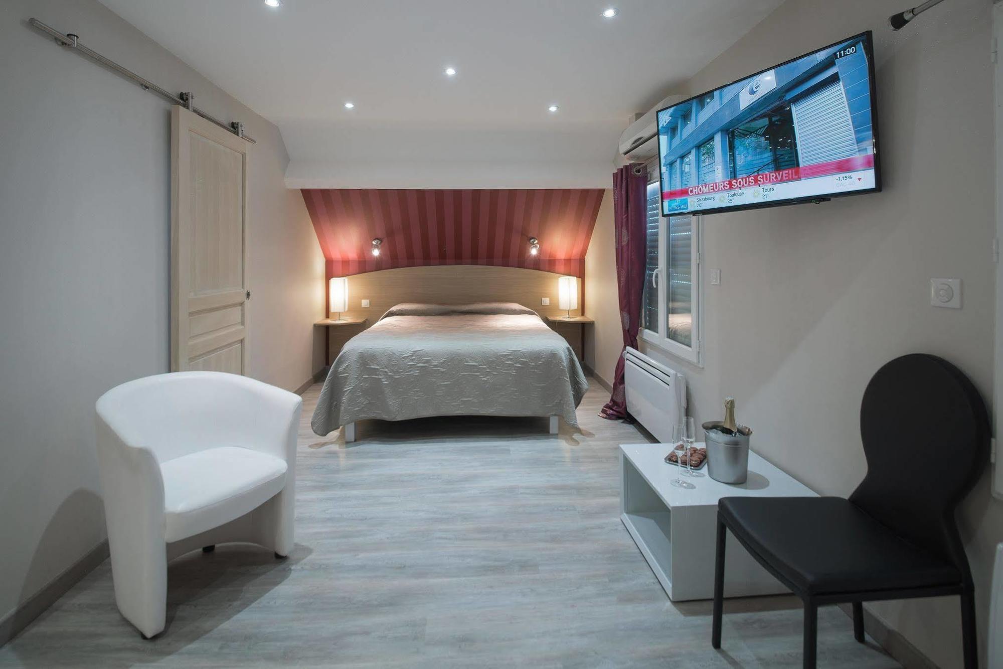 Logis Aux Hotel